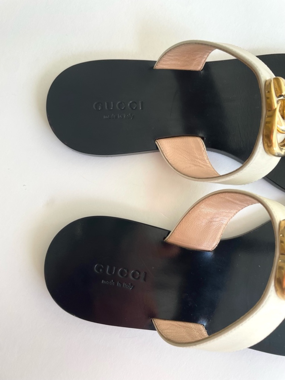 Gucci Marmont GG Logo Flat Cream Leather Flip Flop Sandals Size 35.5 US 5.5 - Picture 3 of 12